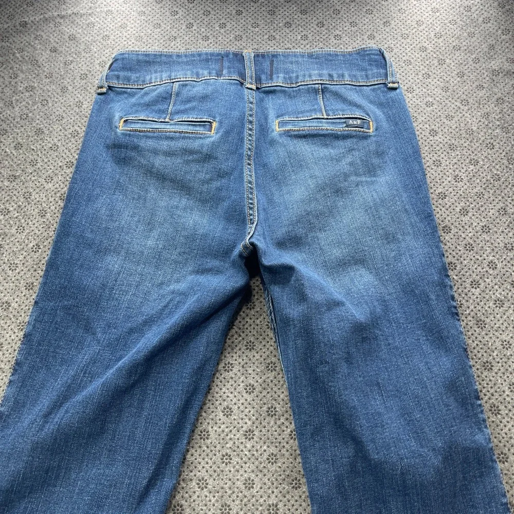Abercrombie Kids Flare Jeans Girls 14/16 Fits Womens Petite W28xL30 Medium Wash